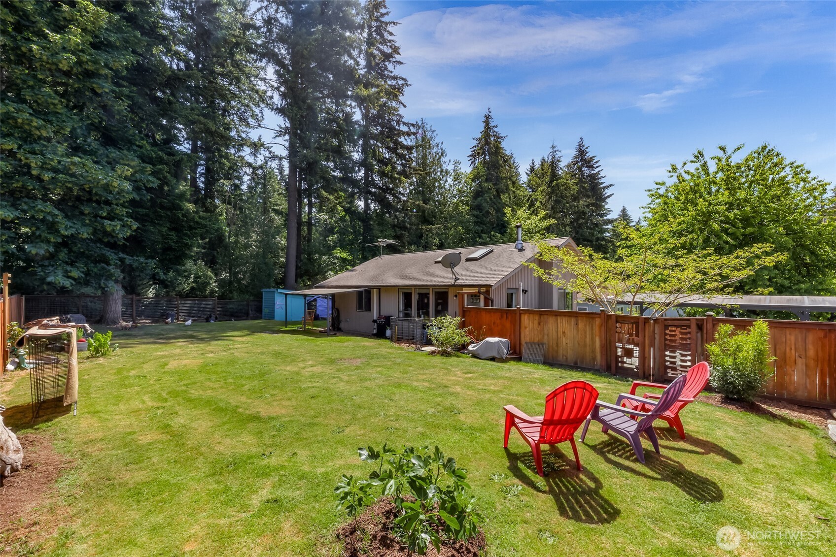 6465 Haven Way Clinton, WA 98236 - Photo 16 of 27