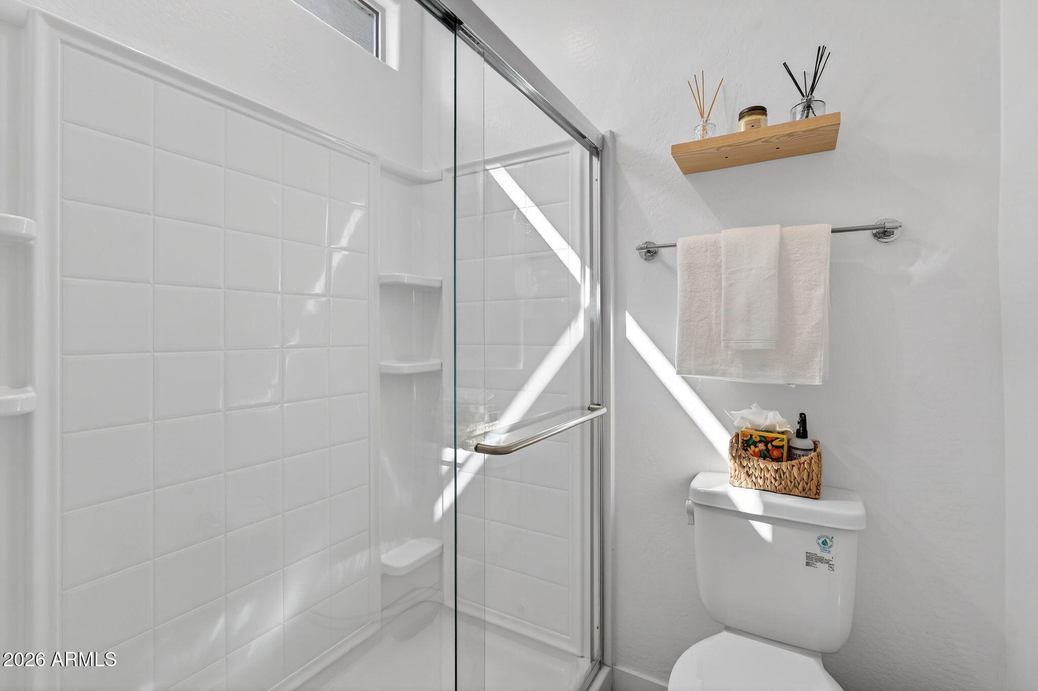 4112 East Appaloosa Road Gilbert, AZ 85296 - Photo 25 of 66 a bathroom with a toilet and a shower