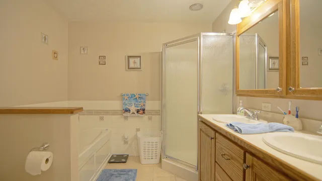 $480,000 | 23803 Evan Street, Cassopolis, MI 49031