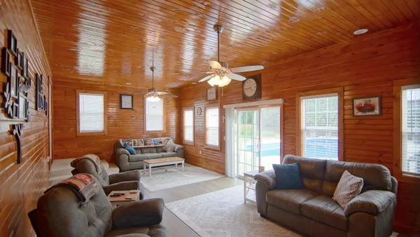 $480,000 | 23803 Evan Street, Cassopolis, MI 49031