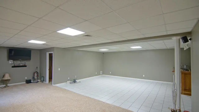 $480,000 | 23803 Evan Street, Cassopolis, MI 49031