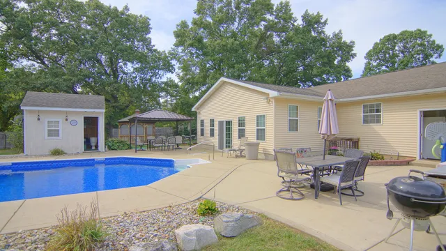 $480,000 | 23803 Evan Street, Cassopolis, MI 49031