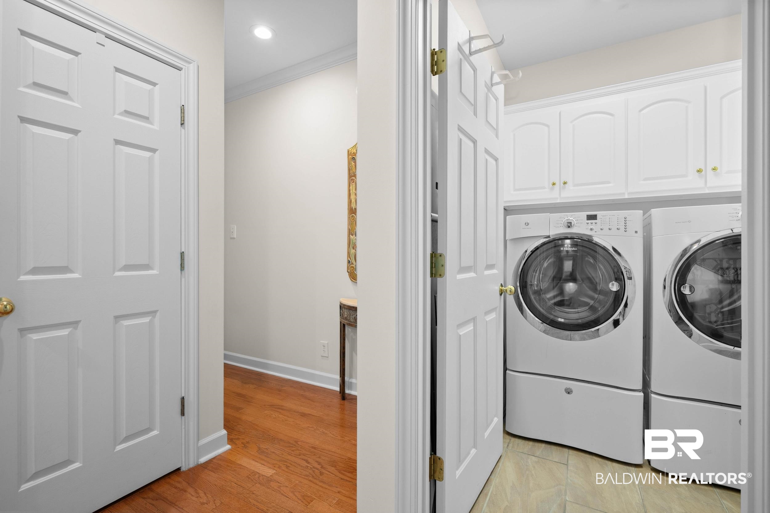104 Pebble Court Fairhope, AL 36532 - Photo 53 of 73 Laundry area between primary bedroom and garage