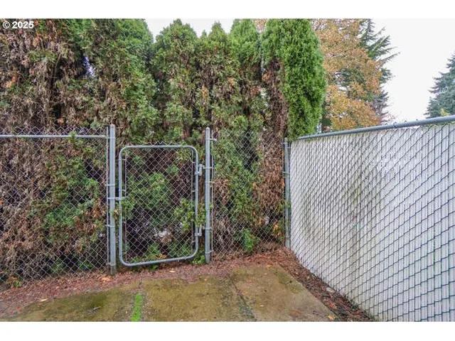 $299,000 | 4000 Northeast 109th Avenue, Unit 53, Vancouver, WA 98682