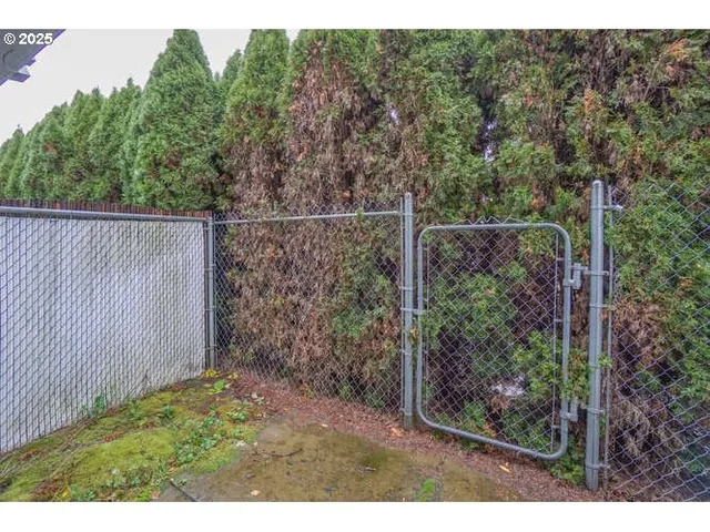 $299,000 | 4000 Northeast 109th Avenue, Unit 53, Vancouver, WA 98682