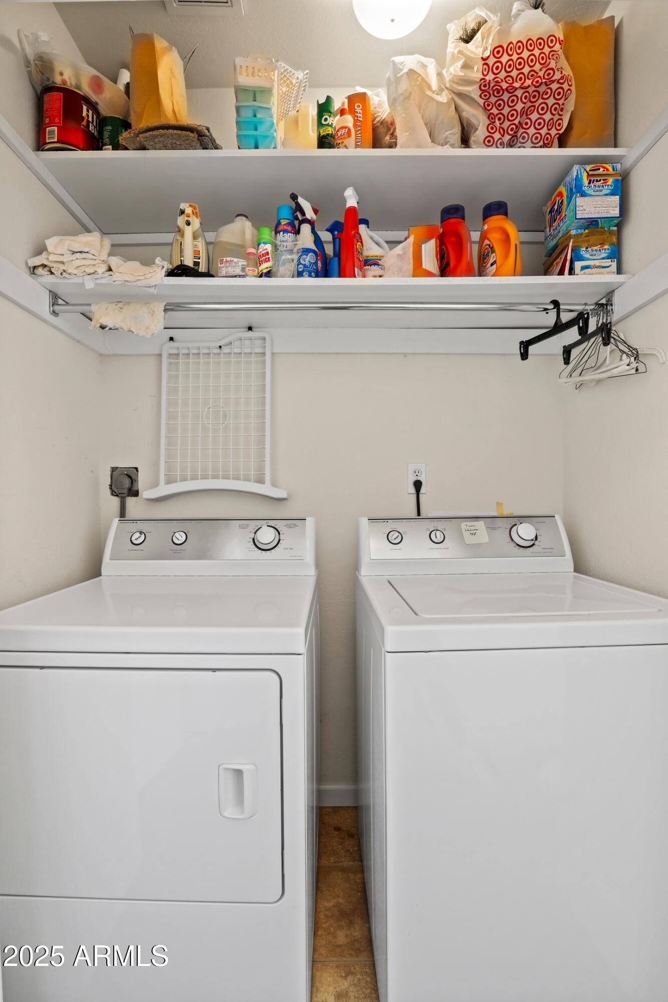 989 Verde Road Payson, AZ 85541 - Photo 31 of 44 a utility room with dryer and washer