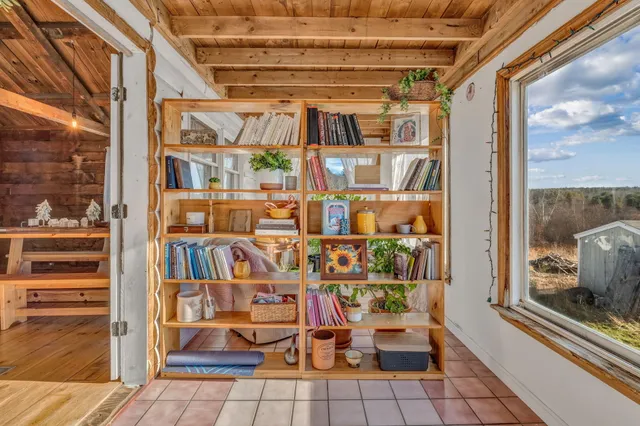 $282,000 | 44 Staley Lane, Waldoboro, ME 04572