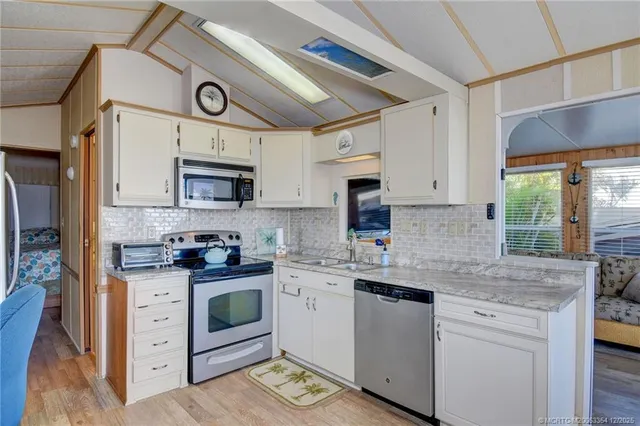 $359,000 | 1081 Nettles Boulevard, Jensen Beach, FL 34957