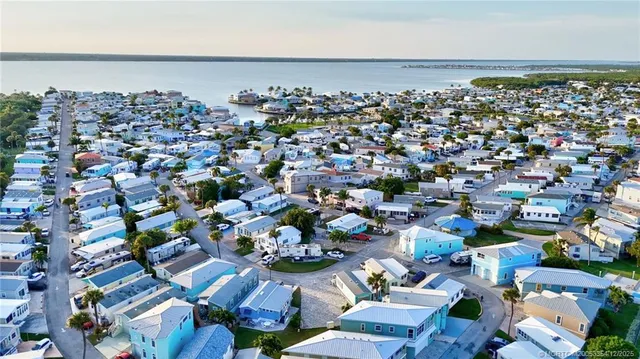 $359,000 | 1081 Nettles Boulevard, Jensen Beach, FL 34957