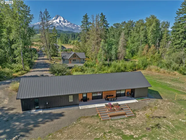 $799,000 | 7720 Clear Creek Road, Mount Hood Parkdale, OR 97041
