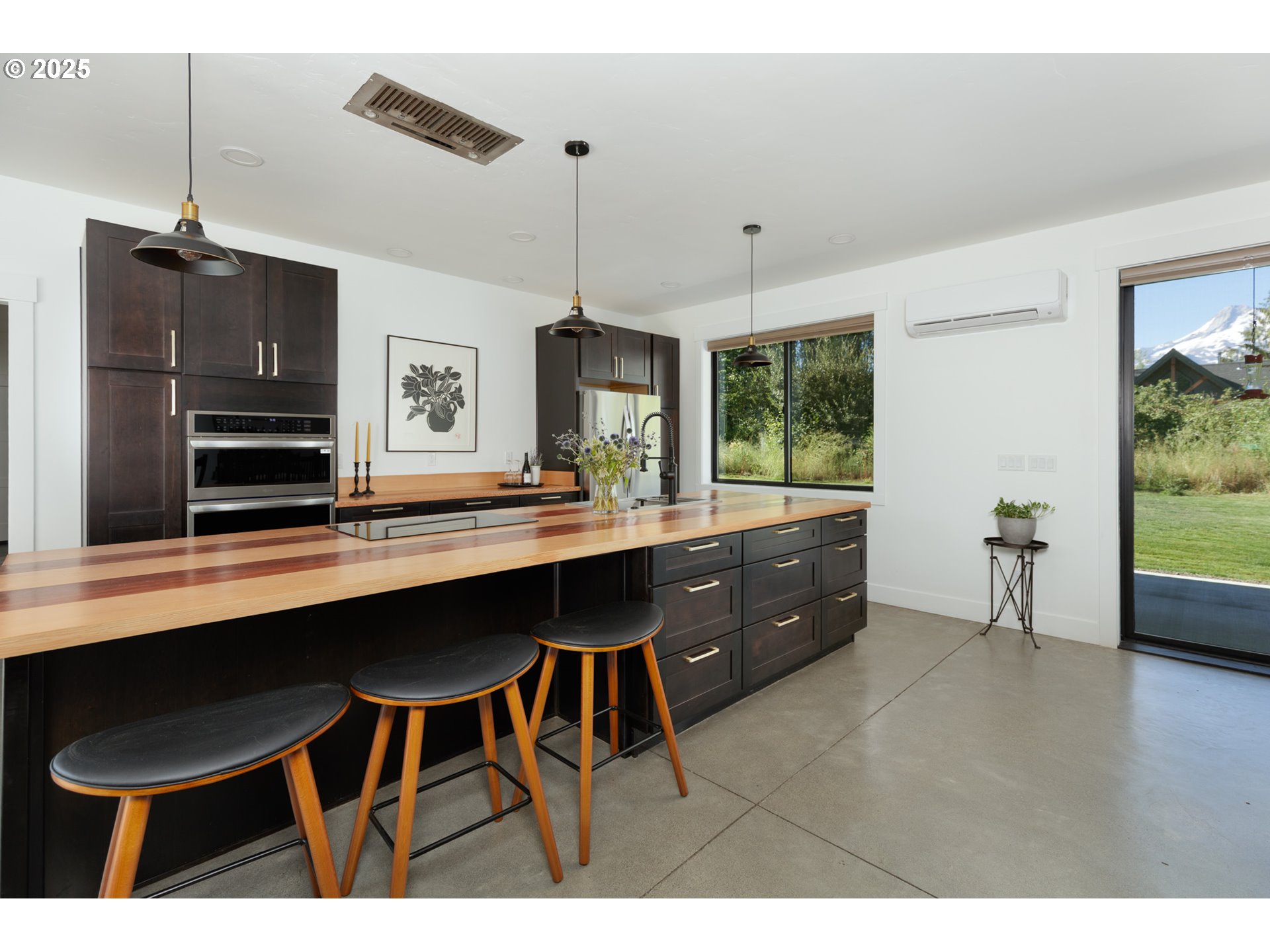 7720 Clear Creek Road Mount Hood Parkdale, OR 97041 - Photo 2 of 23