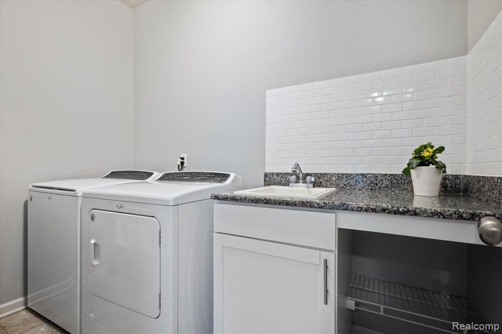 822 Balsam Circle Rochester, MI 48307 - Photo 20 of 51