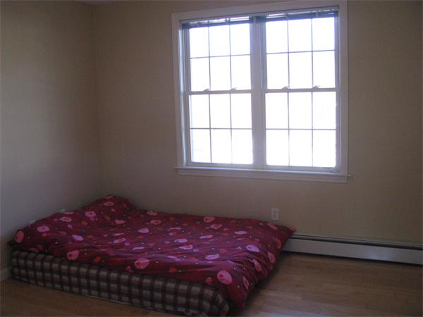 65 Ridgewood Road Worcester, MA 01606 - Photo 8 of 14 Gallery Image 8