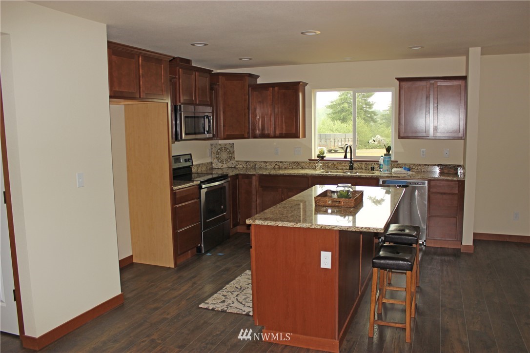 56 Ridgetop Lane Elma, WA 98541 - Photo 8 of 24 Gallery Image 8