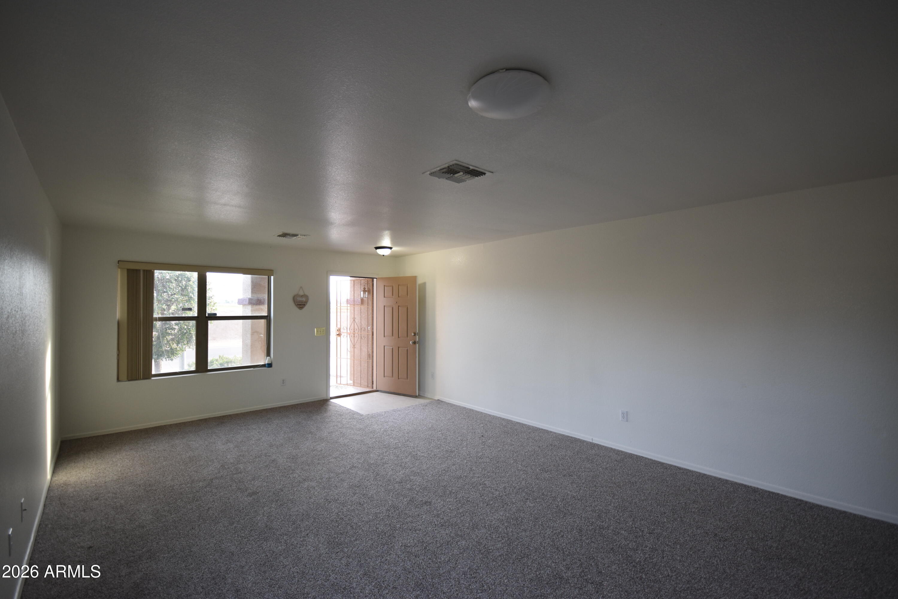 2404 West Roeser Road Phoenix, AZ 85041 - Photo 7 of 50 2404 W ROESER RD