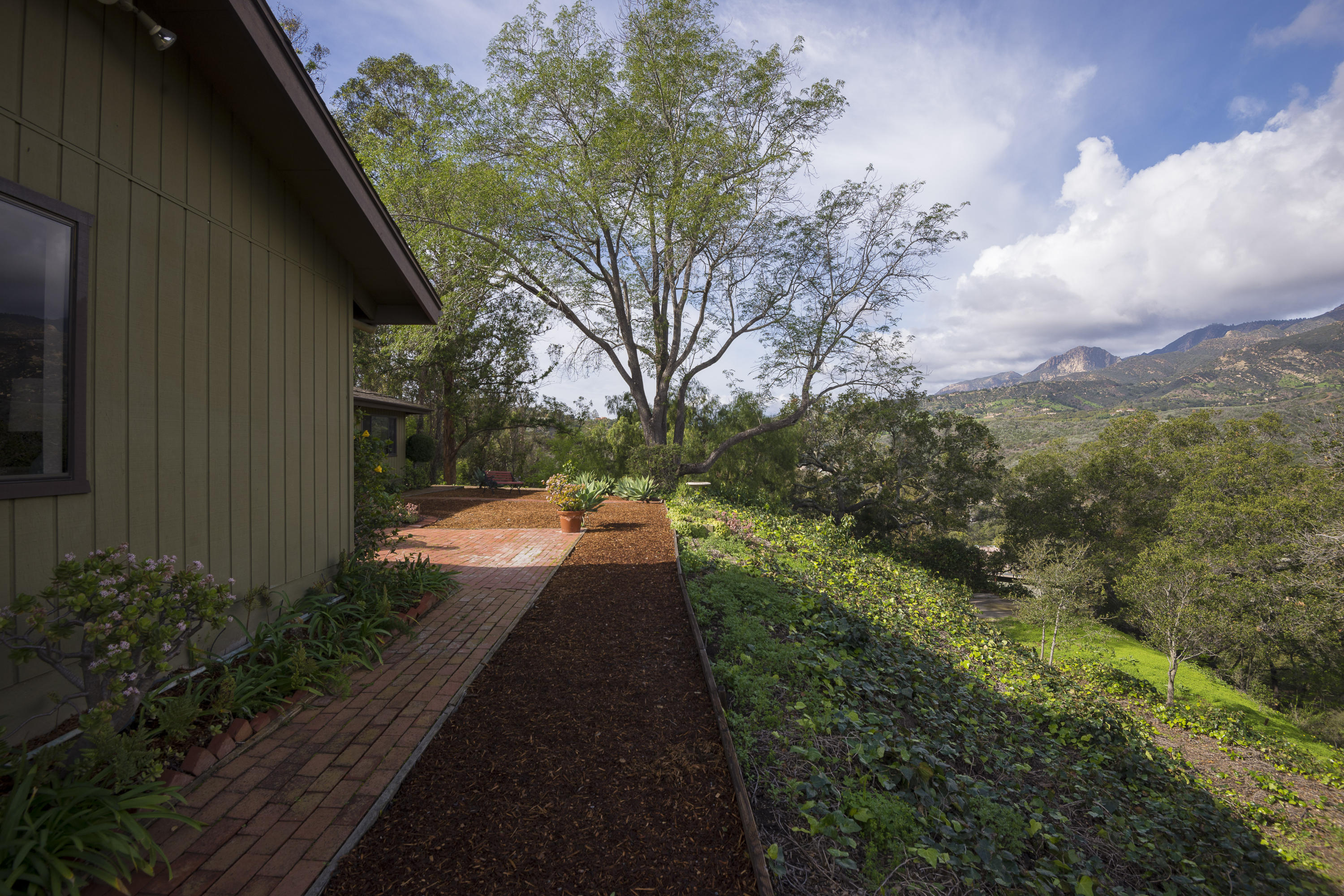 100 Sierra Vista Road Montecito, CA 93108 - Photo 13 of 28 Main house side yard