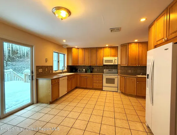 $459,500 | 3481 Highway 22, Dover Plains, NY 12522