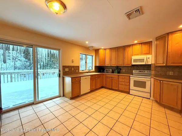 $459,500 | 3481 Highway 22, Dover Plains, NY 12522