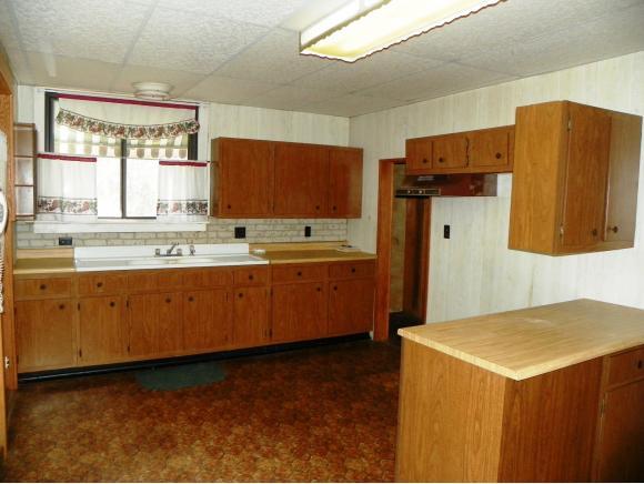 3144 Harvey Branch Road Oldenburg, IN 47036 - Photo 4 of 14