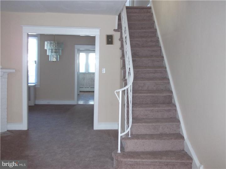 5544 Miriam Road Philadelphia, PA 19124 - Photo 3 of 18 Gallery Image 3