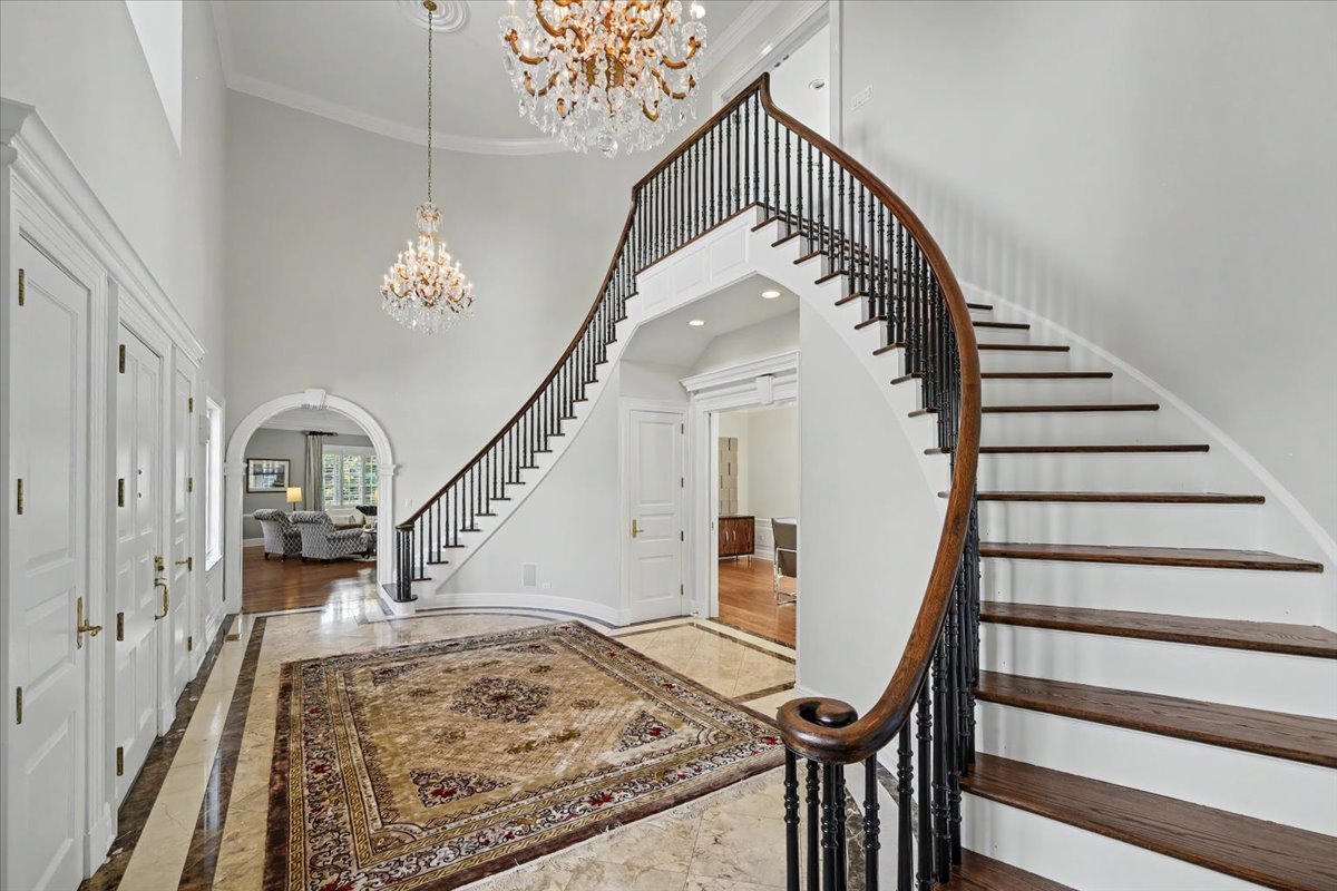 25W451 Plamondon Road Wheaton, IL 60189 - Photo 15 of 66