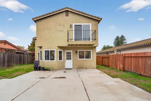 $455,000 | 8064 Kingsdale Way, Sacramento, CA 95823