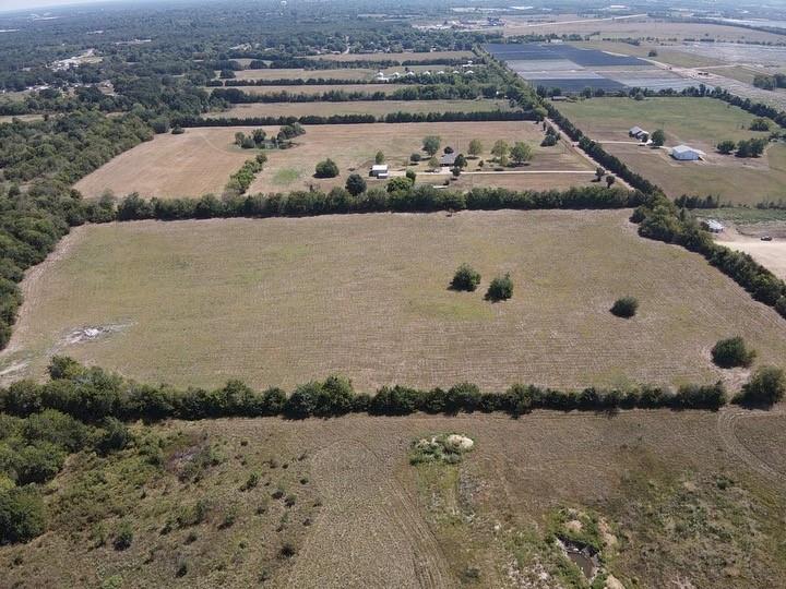 Tbd Old Bonham Road Paris, TX 75460 - Photo 5 of 9 a view of a lake