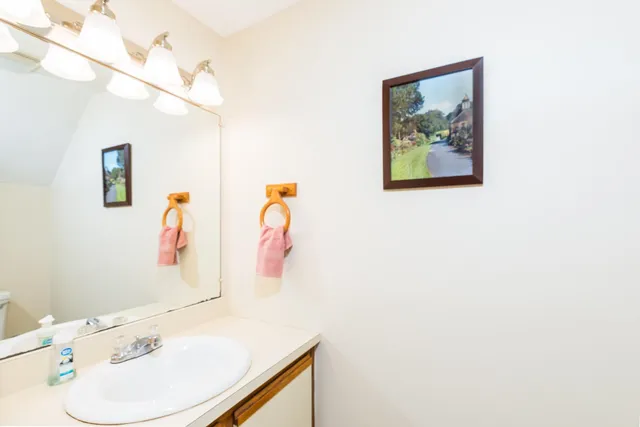 $279,900 | 54 Woodland Green, Rochester, NH 03868