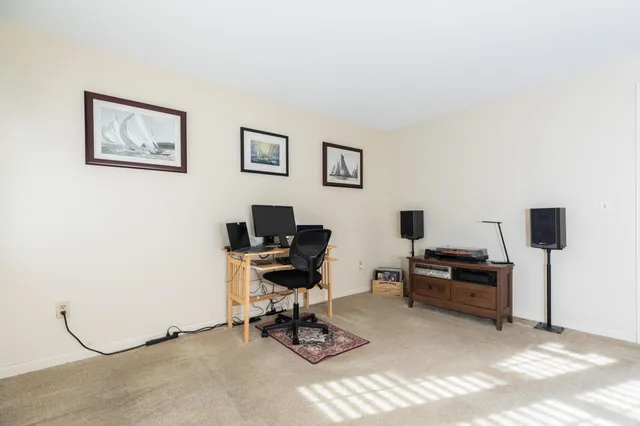 $279,900 | 54 Woodland Green, Rochester, NH 03868