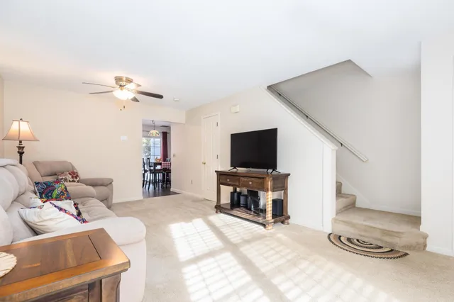 $279,900 | 54 Woodland Green, Rochester, NH 03868