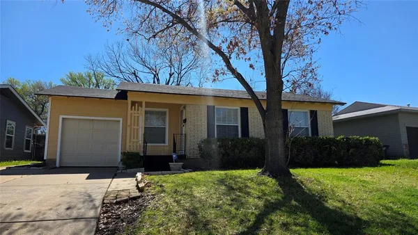 $189,000 | 2137 San Jose Drive, Fort Worth, TX 76112