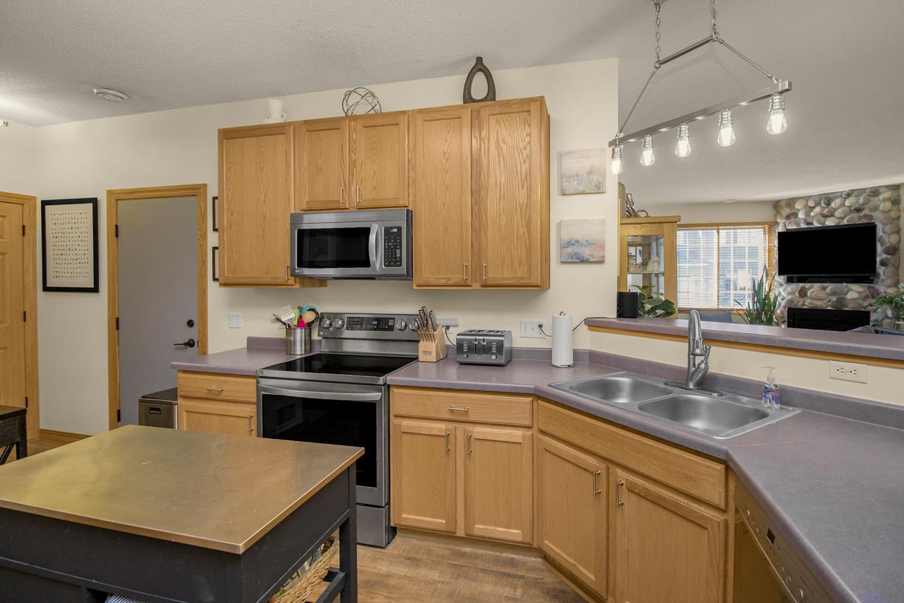 2066 Mockingbird Avenue Shakopee, MN 55379 - Photo 14 of 31