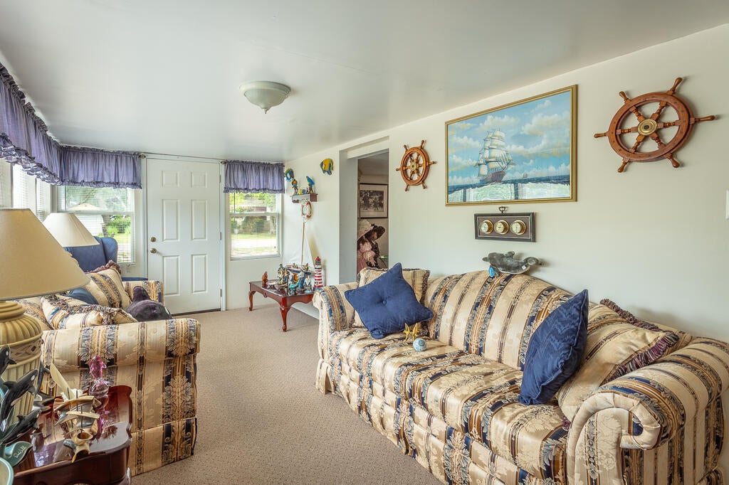 248 Old Ferry Dock Road Eastpoint, FL 32328 - Photo 34 of 45 Gallery Image 34
