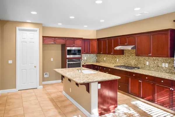 $720,000 | 3154 Mitchell Avenue, Clovis, CA 93619
