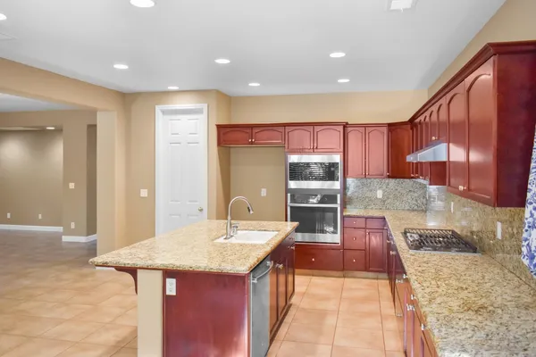 $720,000 | 3154 Mitchell Avenue, Clovis, CA 93619