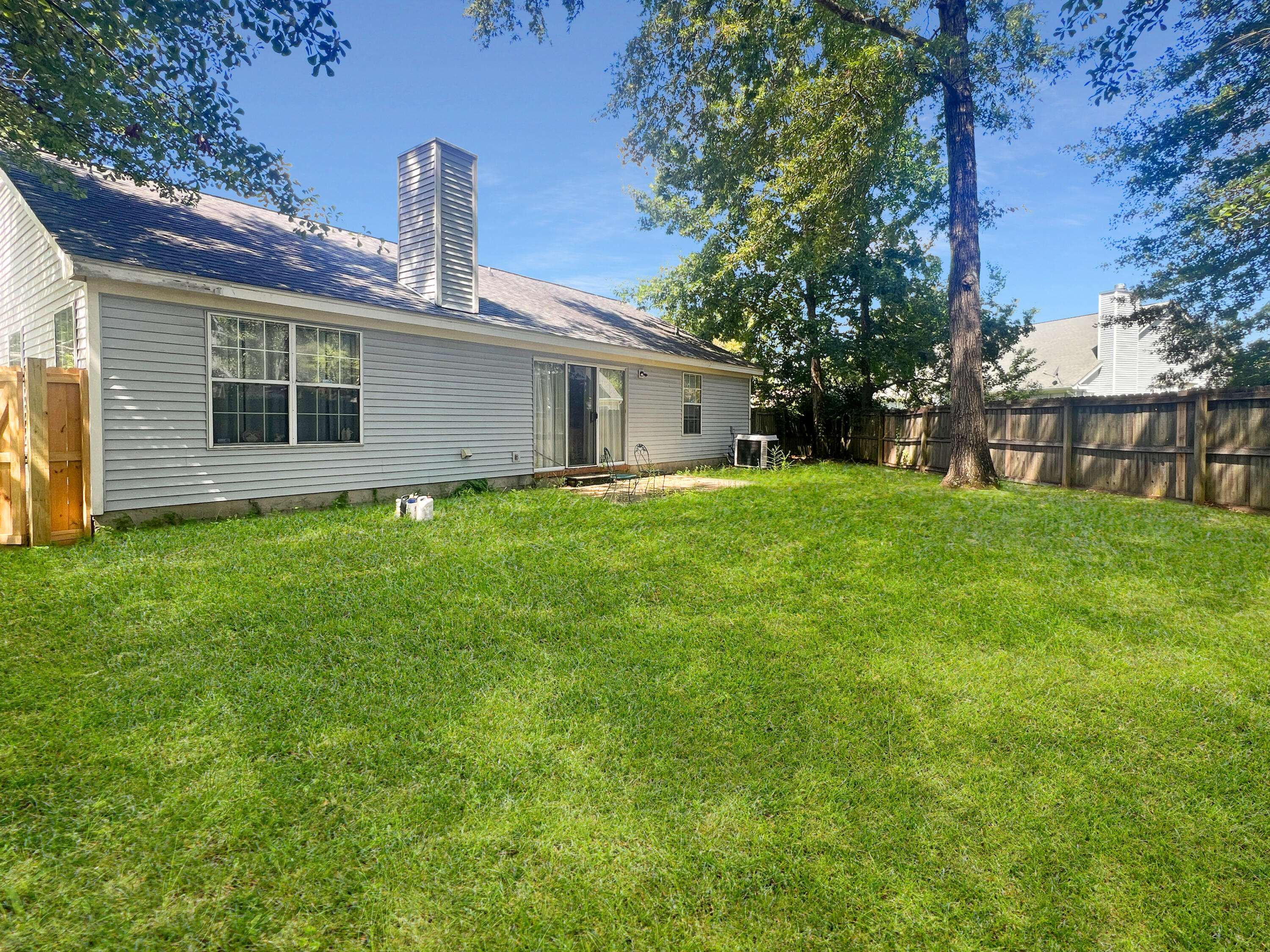 102 Amberside Drive Goose Creek, SC 29445 - Photo 17 of 17 e6ac8c902f0e5d2647a83da5530835fd65ed2ec9