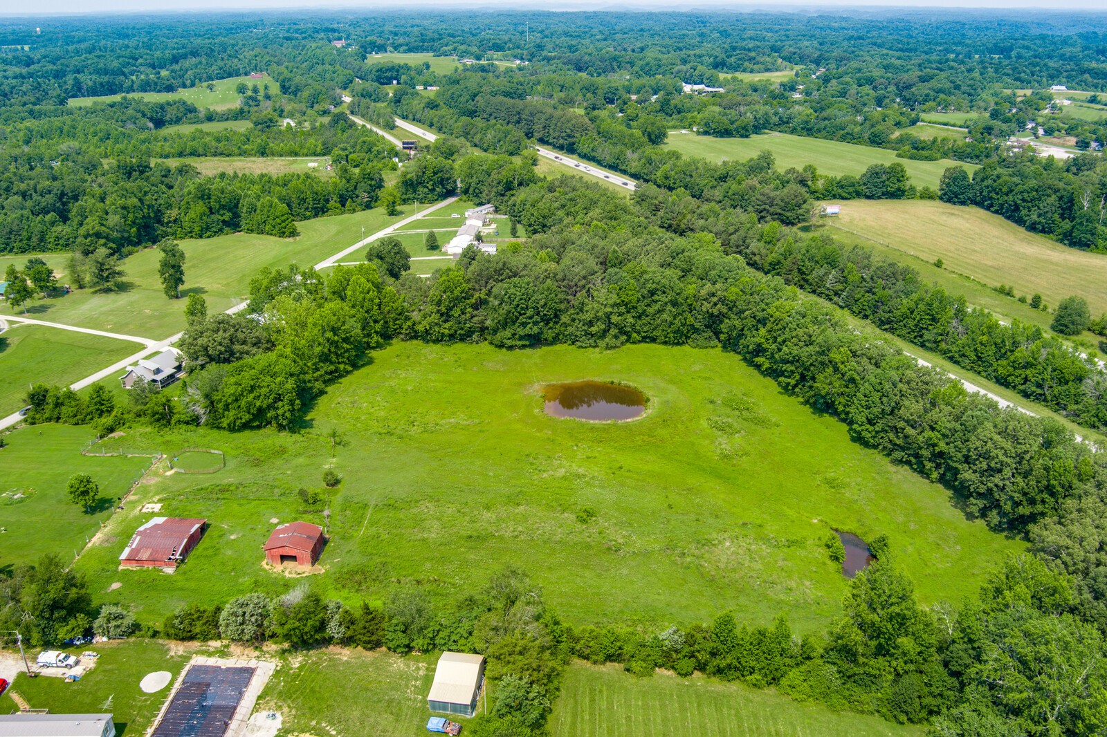 2101 Elmore Town Road Baxter, TN 38544 - Photo 4 of 28