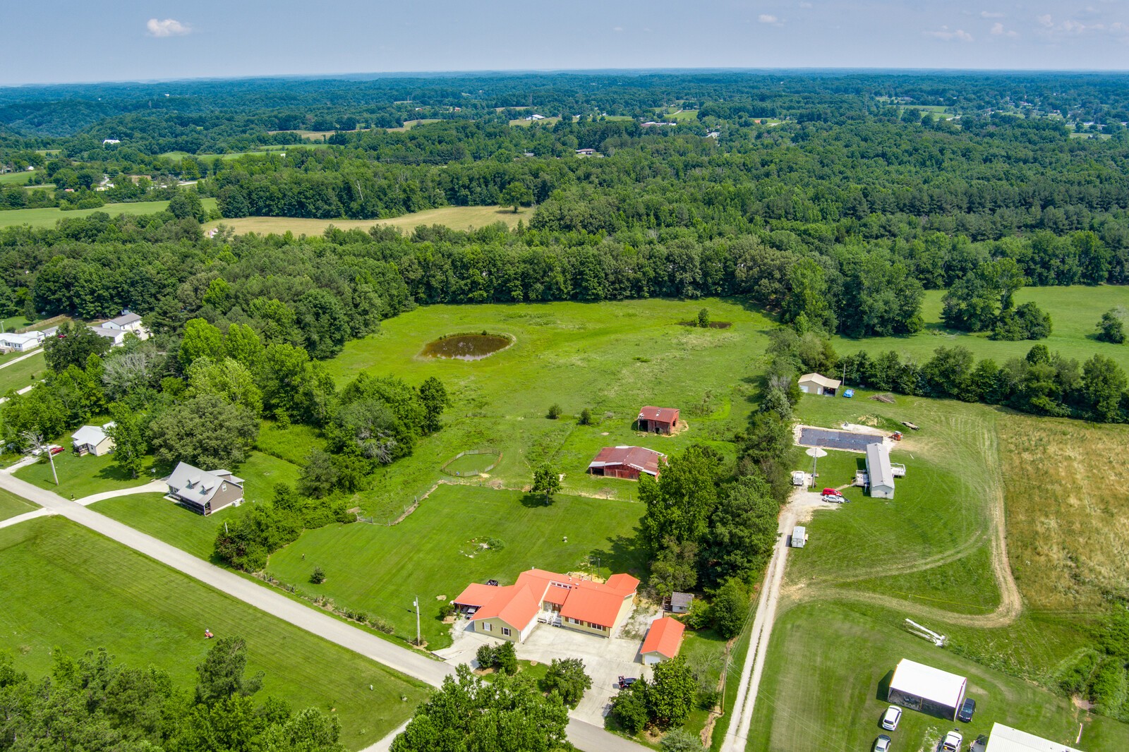 2101 Elmore Town Road Baxter, TN 38544 - Photo 6 of 28