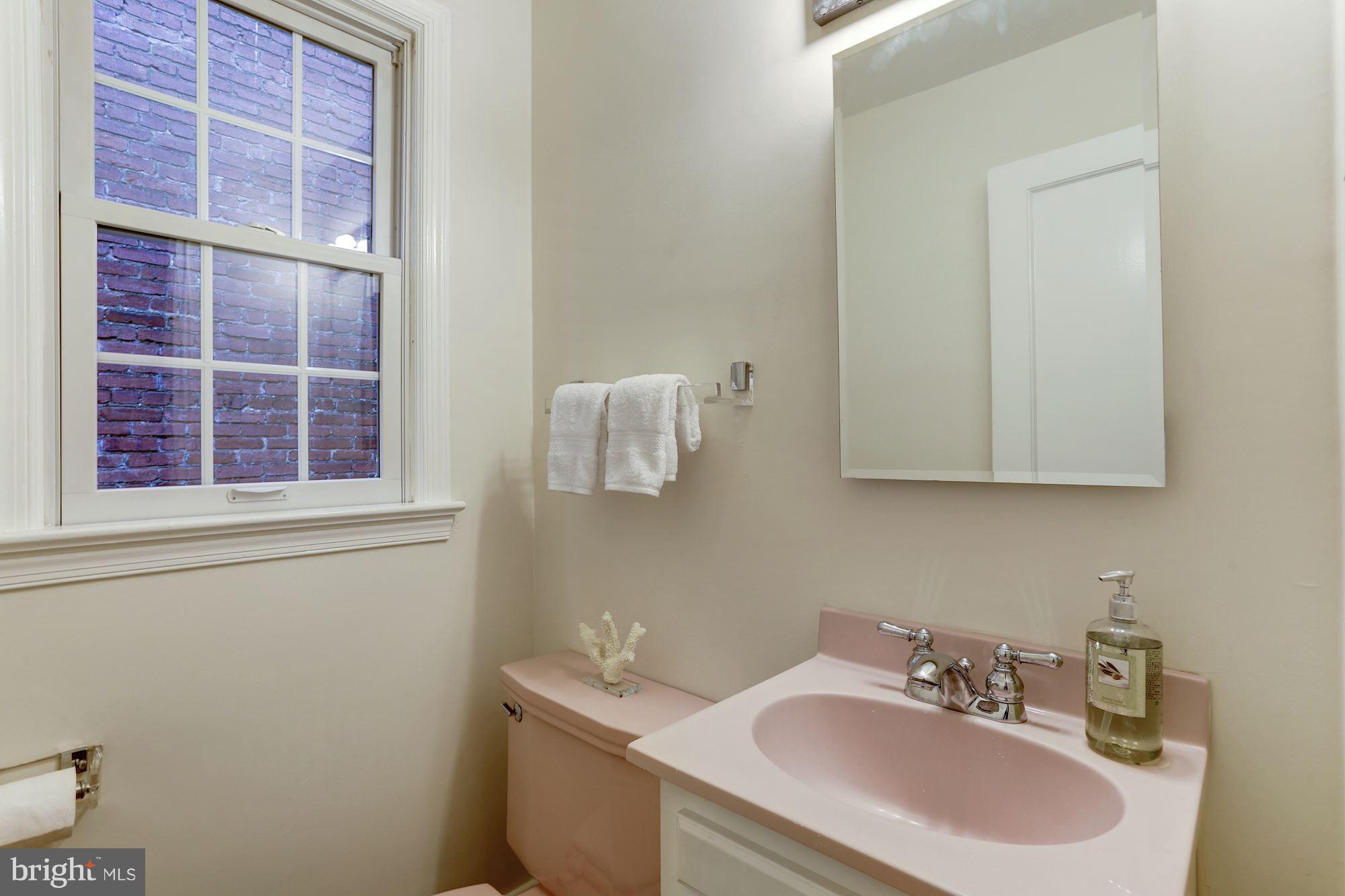 2918 Upton Street Northwest Washington, DC 20008 - Photo 12 of 30 1st floor Half Bath