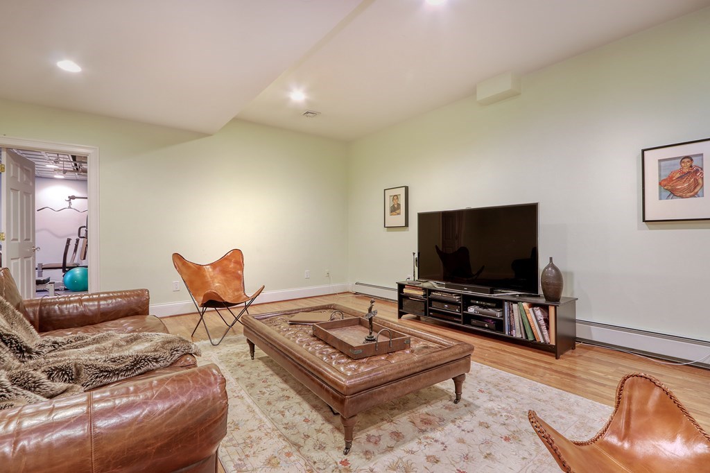 377 Far Reach Road Westwood, MA 02090 - Photo 26 of 41 Gallery Image 26