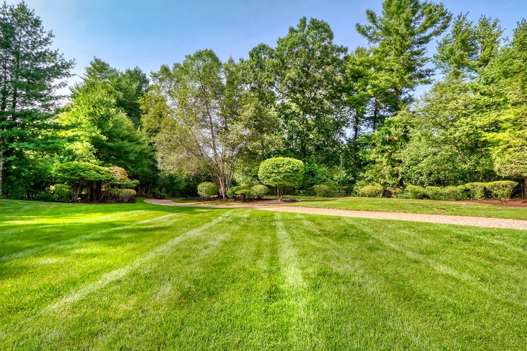 377 Far Reach Road Westwood, MA 02090 - Photo 38 of 41 Gallery Image 38