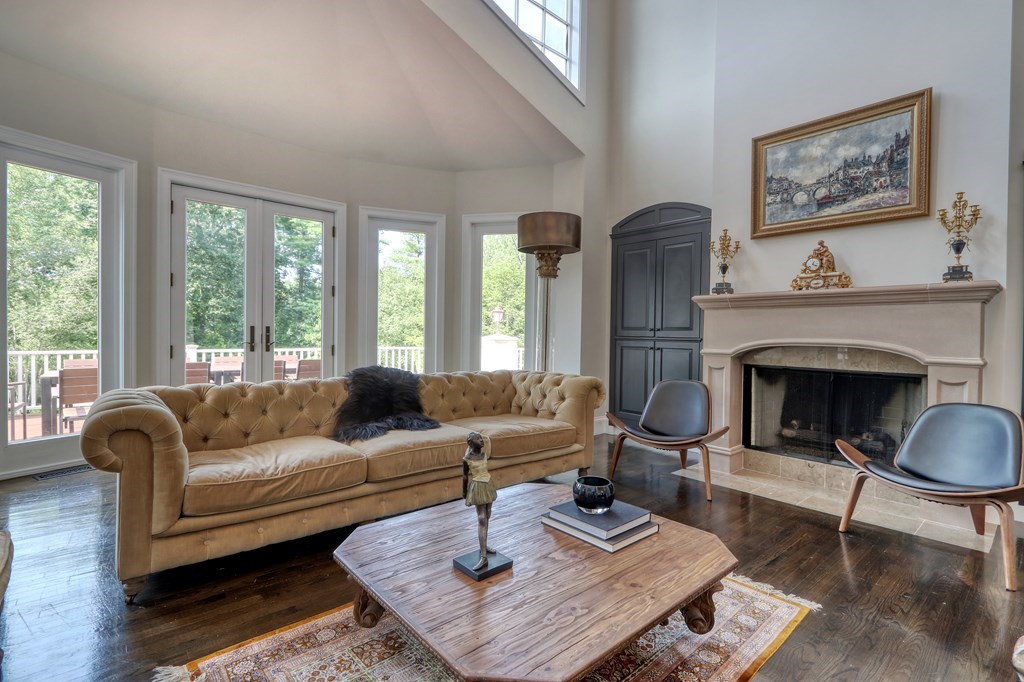 377 Far Reach Road Westwood, MA 02090 - Photo 6 of 41 Gallery Image 6