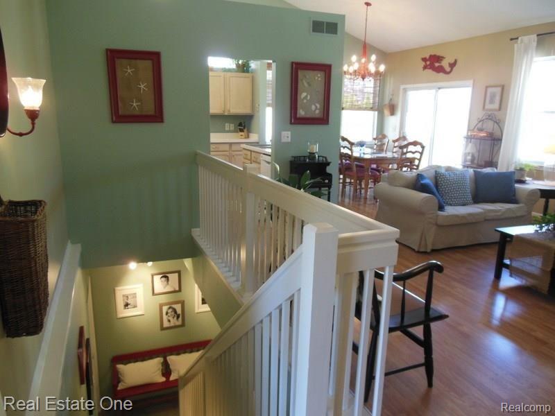2539 Ravine Side North Howell, MI 48843 - Photo 18 of 43