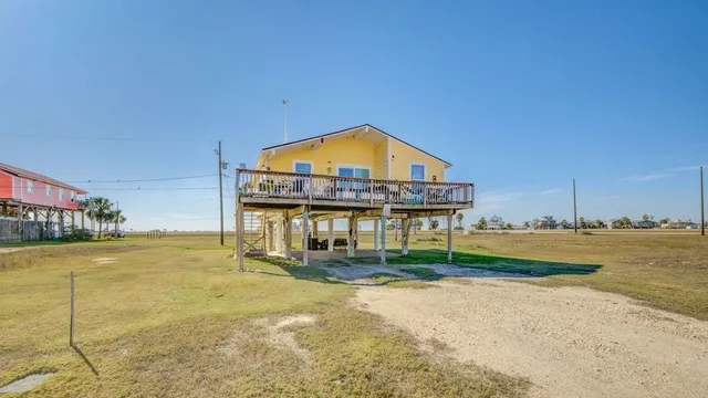 $190,000 | 13219 Buccaneer Parkway, Freeport, TX 77541