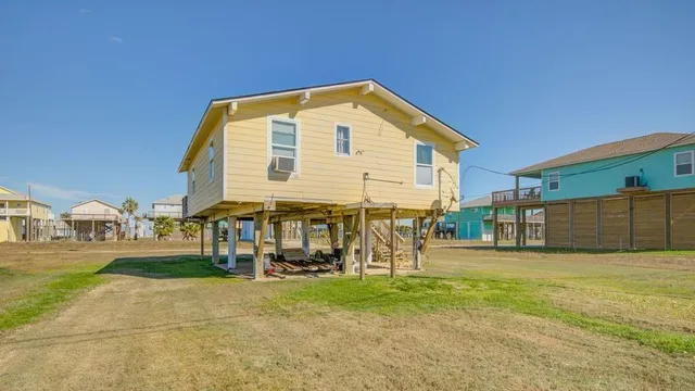 $190,000 | 13219 Buccaneer Parkway, Freeport, TX 77541