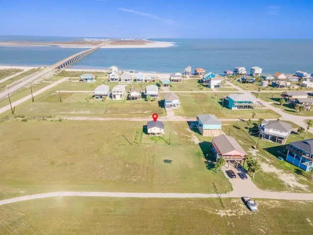 $190,000 | 13219 Buccaneer Parkway, Freeport, TX 77541