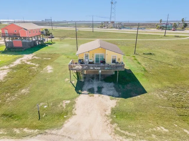 $190,000 | 13219 Buccaneer Parkway, Freeport, TX 77541