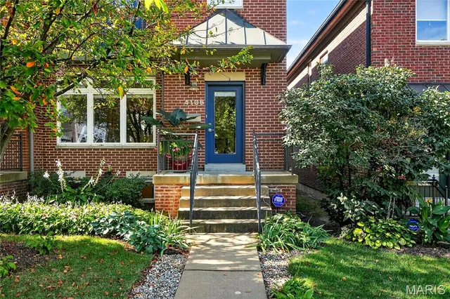 $485,000 | 4106 Olive Street, St. Louis, MO 63108