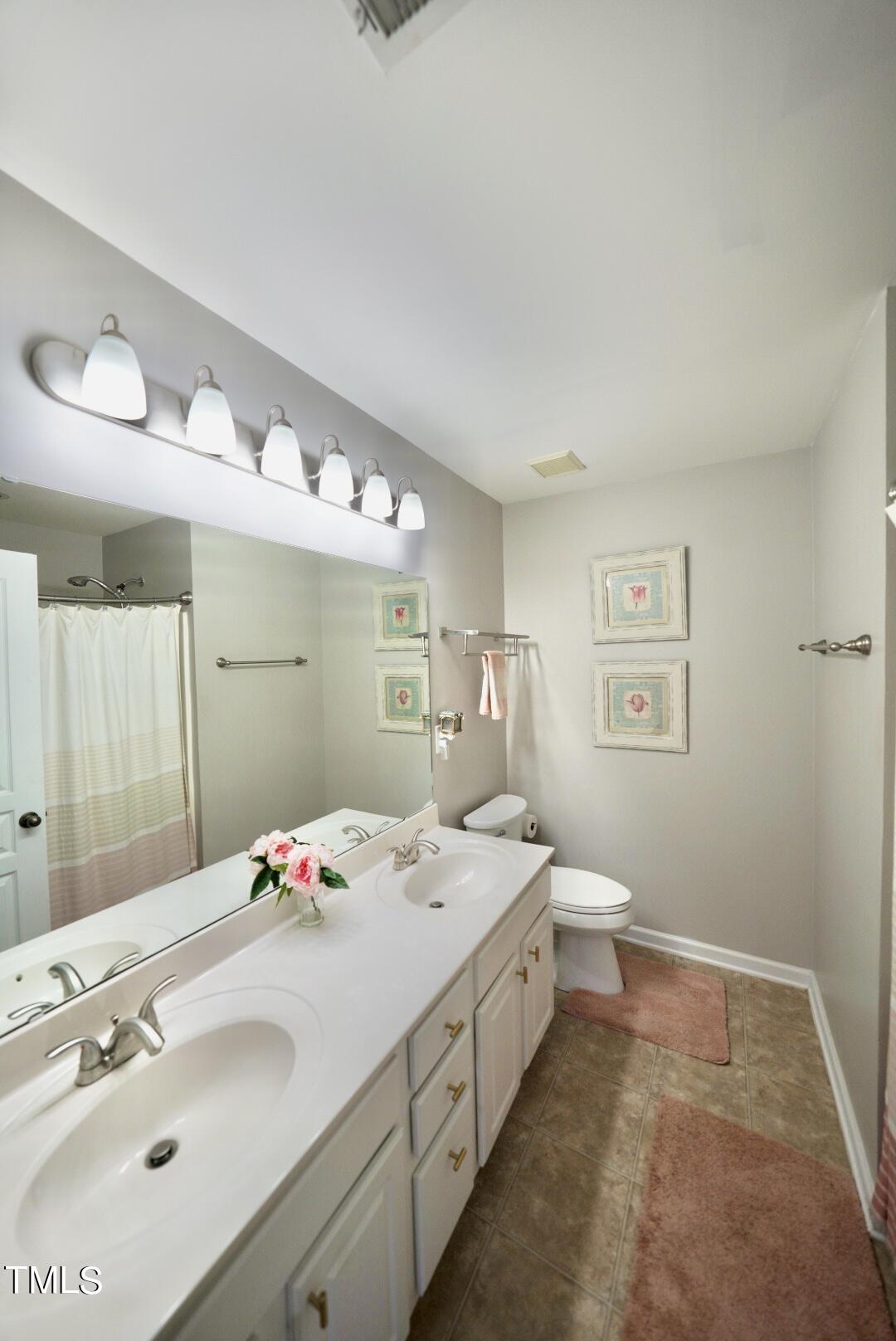 7708 Winners Edge Street Raleigh, NC 27617 - Photo 29 of 34 DSC06620