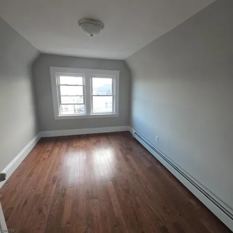 $1,850 | 444 East 26th Street, Paterson, NJ 07514